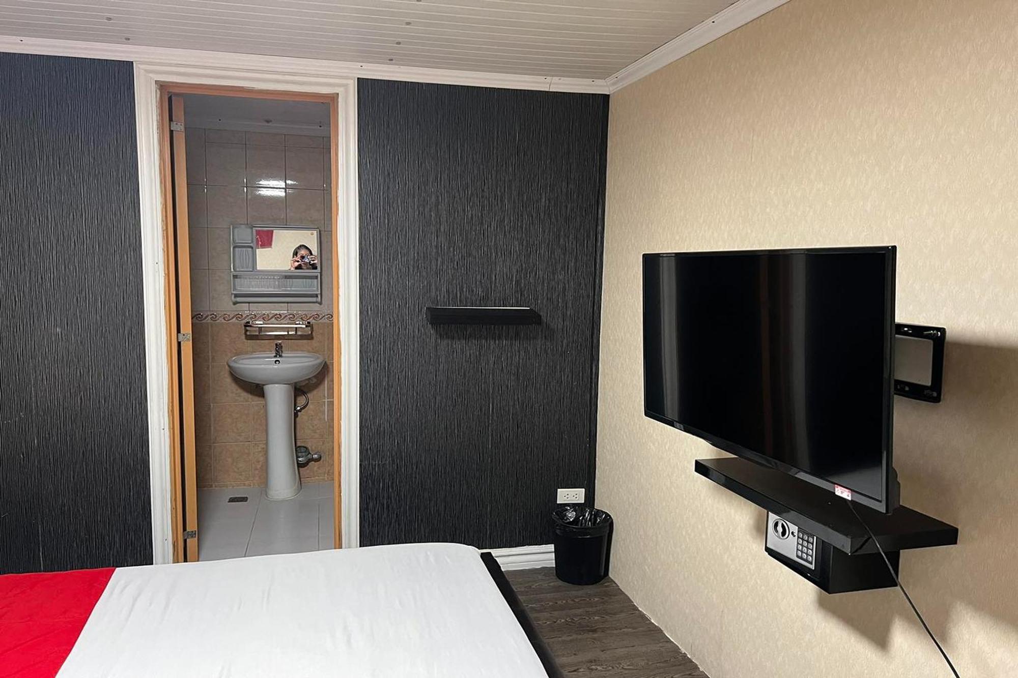 Remedios Hotel Manila City Center Bagian luar foto